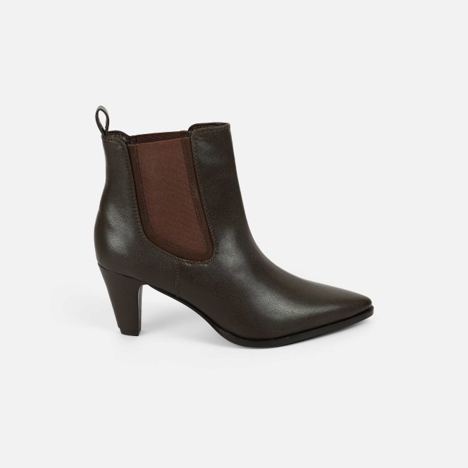 Mochi Women Brown Party Boots (SKU: 31-1075-12-37)