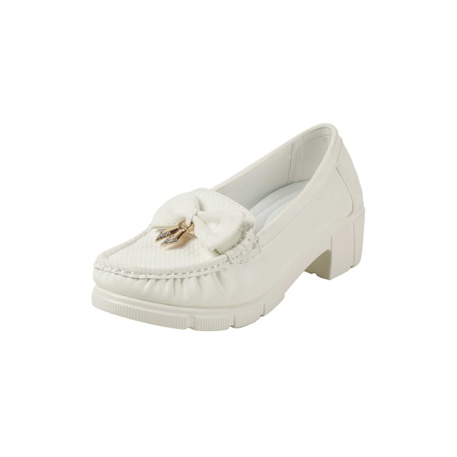 Mochi Women White Casual Loafers (SKU: 31-1246-16-37)