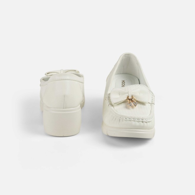 Mochi Women White Casual Loafers (SKU: 31-1246-16-37)