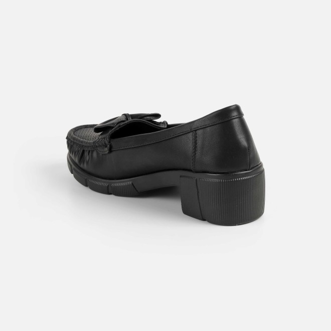 Mochi Women Black Casual Loafers (SKU: 31-1246-11-36)