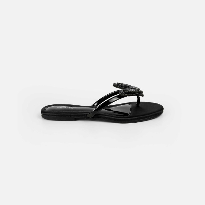 Mochi Women Black Casual Slippers (SKU: 32-1506-11-36)