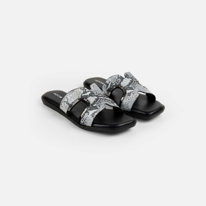 Mochi Women Black Casual Slip Ons (SKU: 41-517-11-36)