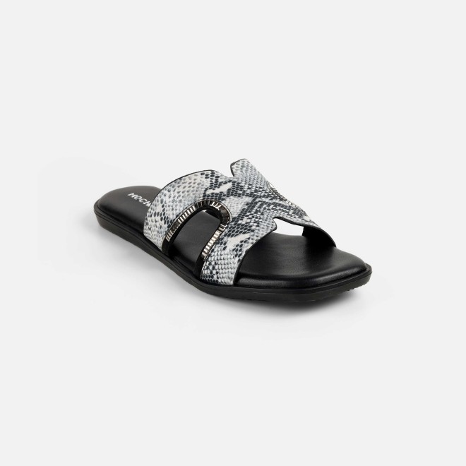 Mochi Women Black Casual Slip Ons (SKU: 41-517-11-36)