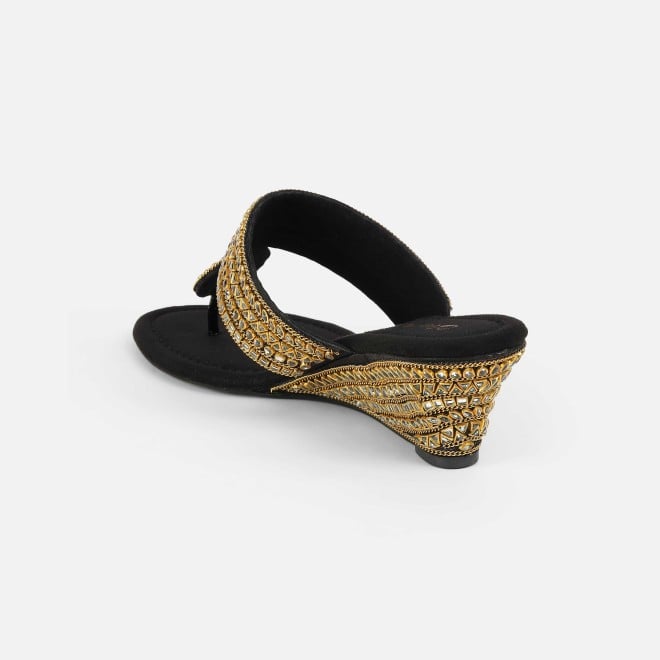 Cheemo Women Black Ethnic Slip Ons (SKU: 92-282-11-37)