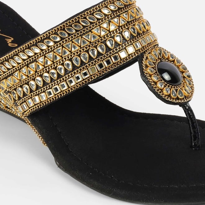 Cheemo Women Black Ethnic Slip Ons (SKU: 92-282-11-37)