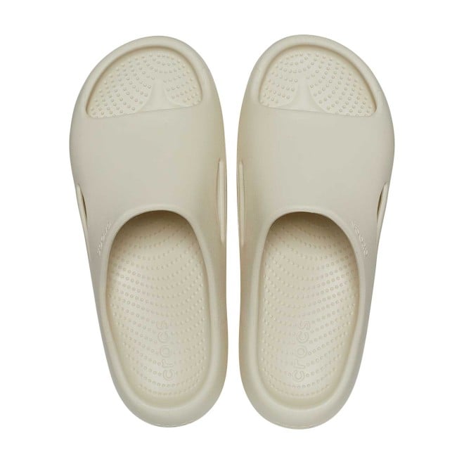 Crocs Men Bone Casual Slippers (SKU: 118-208392-2Y2-6)