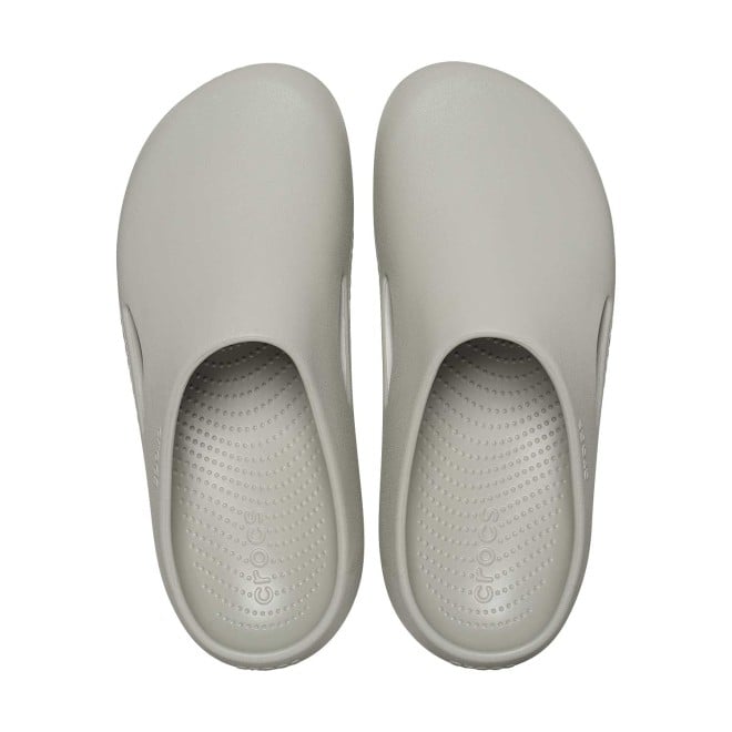 Crocs Men Elephant Casual Slip Ons (SKU: 118-208493-1LM-6)