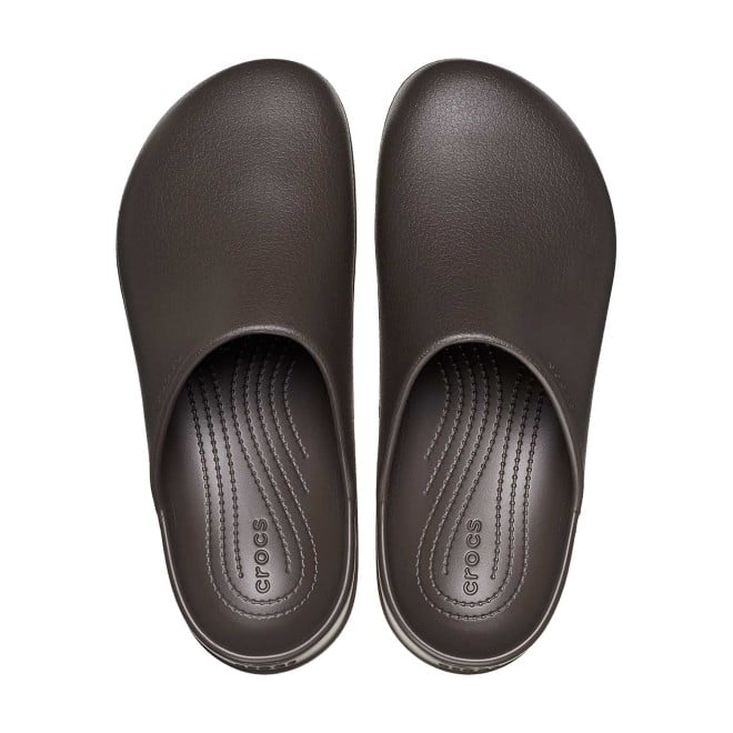 Crocs Men Espresso Casual Slip Ons (SKU: 118-209366-206-6)