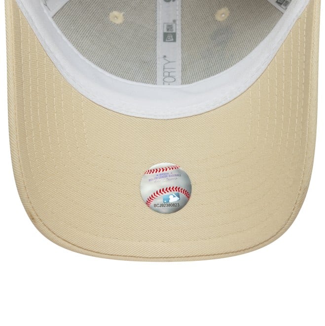 NEWERA Wmns Beaded 9Forty Neyyan Ltc (SKU: 153-60667492-66-4)
