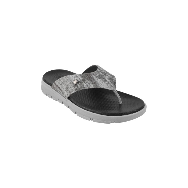 Mochi Men Black Casual Slippers & Flip Flops (SKU: 16-1005-11-40)