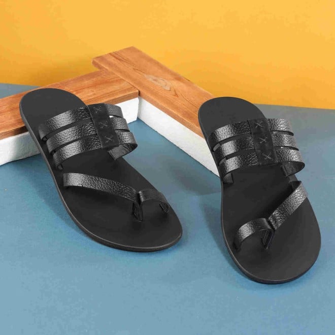 Mochi Men Black Casual Sandals (SKU: 16-1032-11-40)