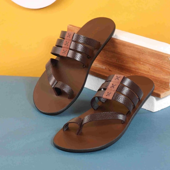 Mochi Men Brown Casual Sandals (SKU: 16-1032-12-40)