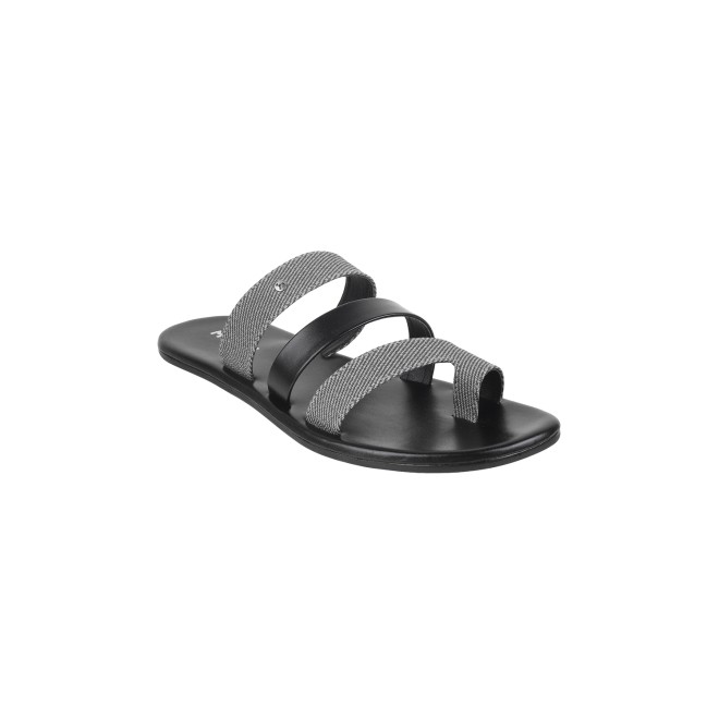 Mochi Men Black Casual Slippers & Flip Flops (SKU: 16-1041-11-40)