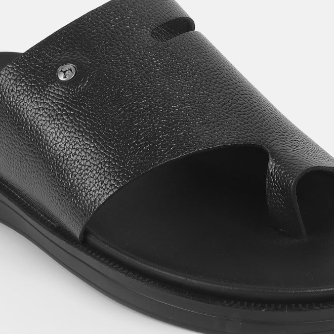 Mochi Men Black Casual Slippers (SKU: 16-1120-11-40)