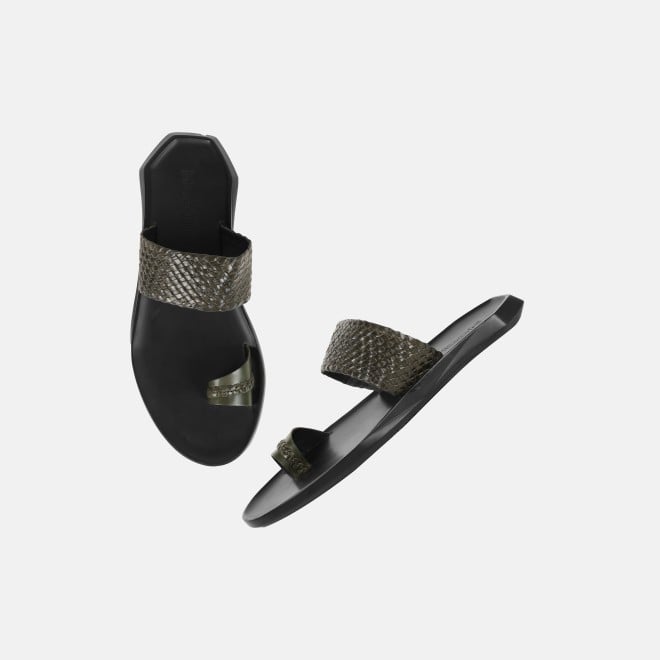 Mochi Men Olive Casual Slippers (SKU: 16-1126-49-40)