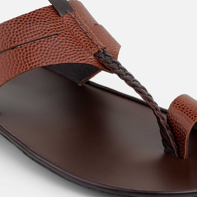 Mochi Men Tan Ethnic Kolhapuris (SKU: 16-1136-23-40)