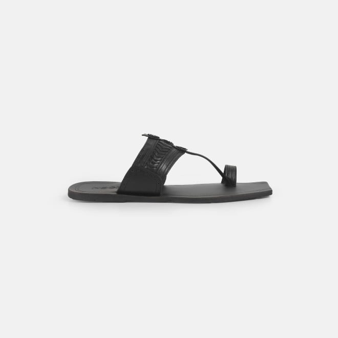 Mochi Men Black Ethnic Kolhapuris (SKU: 16-1142-11-40)