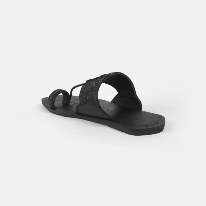Mochi Men Black Ethnic Kolhapuris (SKU: 16-1144-11-40)