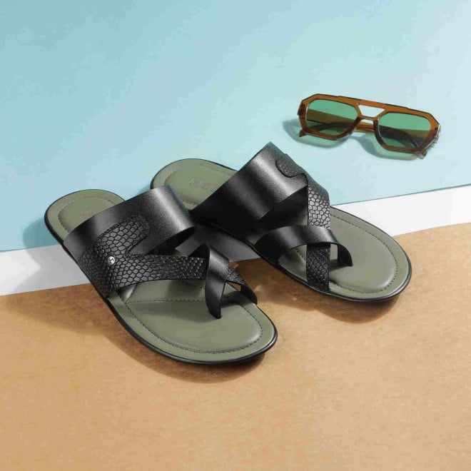 Mochi Men Black Casual Slippers (SKU: 16-1159-11-40)