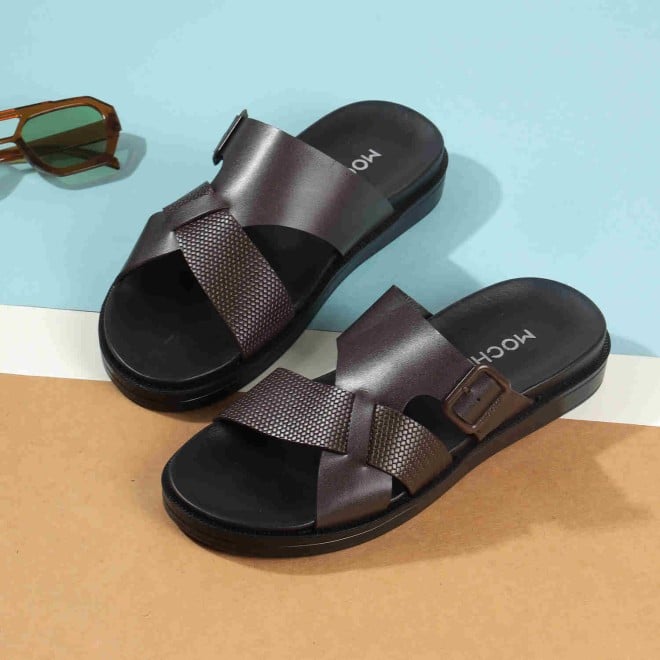 Mochi Men Brown Casual Slippers