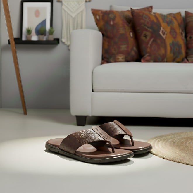 Mochi Men Brown Casual Slippers