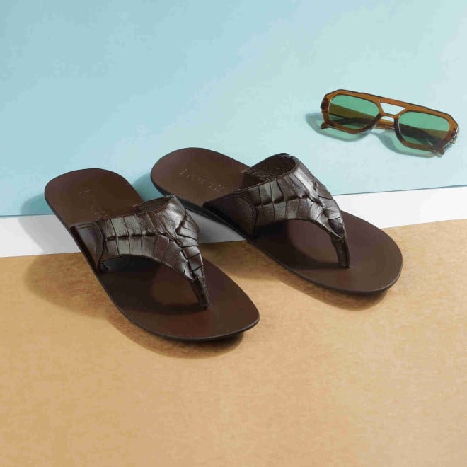 Mochi Men Brown Casual Slippers