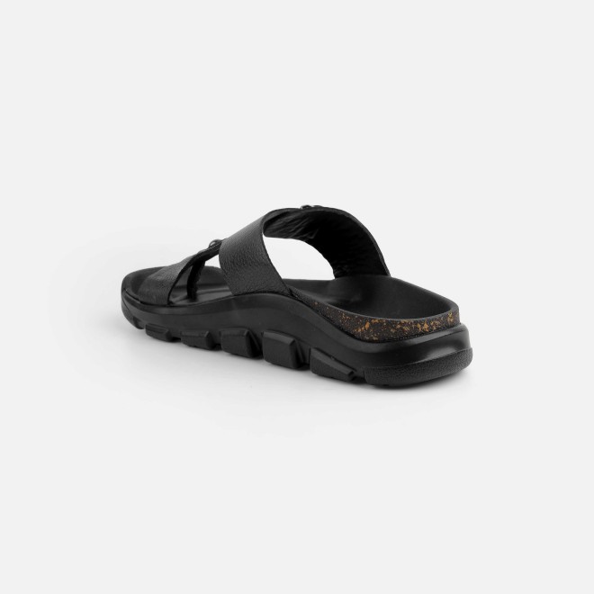 Mochi Men Black Casual Slippers (SKU: 16-1210-11-43)