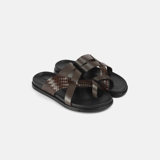 Mochi Men Brown Casual Slippers (SKU: 16-1212-12-40)