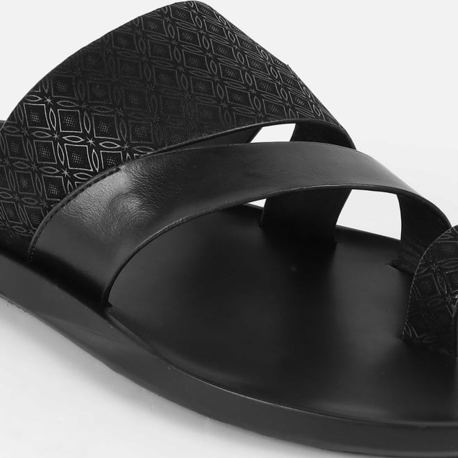 Mochi Men Black Casual Slippers (SKU: 16-1249-11-40)