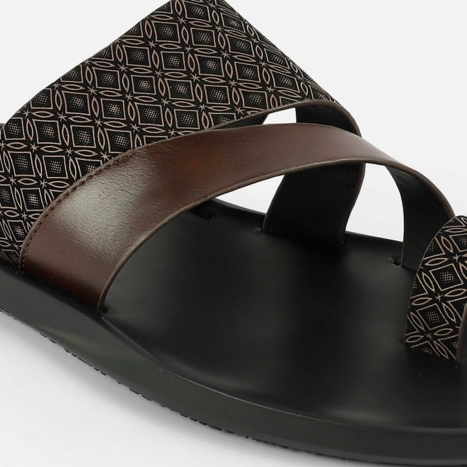 Mochi Men Brown Casual Slippers (SKU: 16-1249-12-44) Mochi Men Brown Casual Slippers (SKU: 16-1249-12-44)