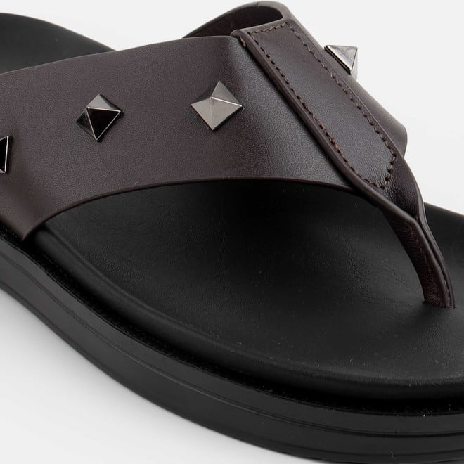 Mochi Men Brown Casual Slippers (SKU: 16-1250-12-44) Mochi Men Brown Casual Slippers (SKU: 16-1250-12-44)