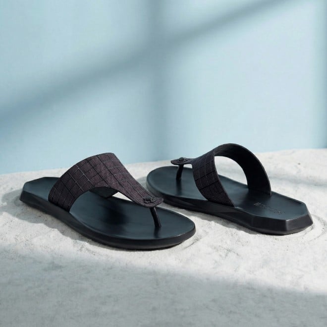 Mochi Men Maroon Casual Slippers