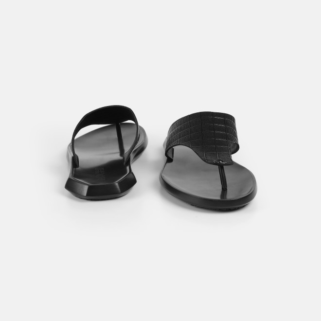 Mochi Men Black Casual Slippers (SKU: 16-1314-11-40)