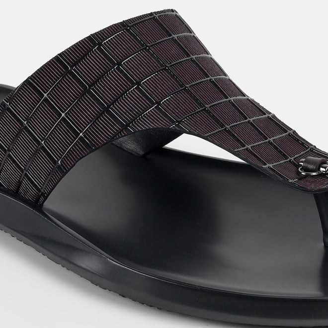 Mochi Men Maroon Casual Slippers (SKU: 16-1314-44-40)