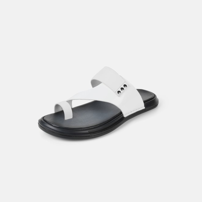 Mochi Men White Casual Slippers (SKU: 16-1318-16-40)