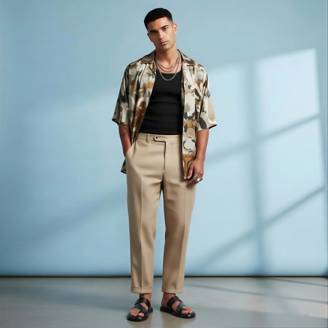 Mochi Men Black Casual Slippers (SKU: 16-1318-11-40)