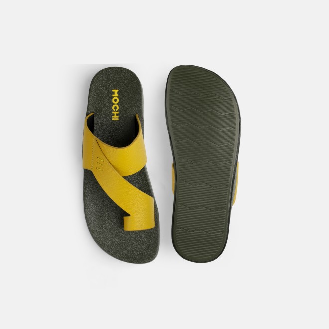 Mochi Men Yellow Casual Slippers (SKU: 16-1319-33-40)