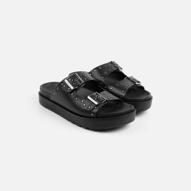 Mochi Men Black Casual Slippers (SKU: 16-1322-11-40)