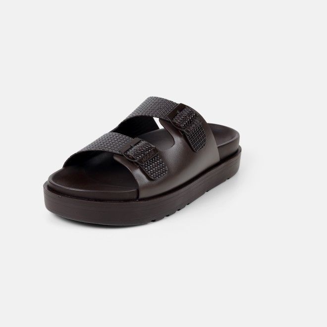 Mochi Men Brown Casual Slippers (SKU: 16-1324-12-40)