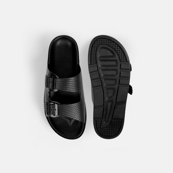 Mochi Men Black Casual Slippers (SKU: 16-1324-11-40)