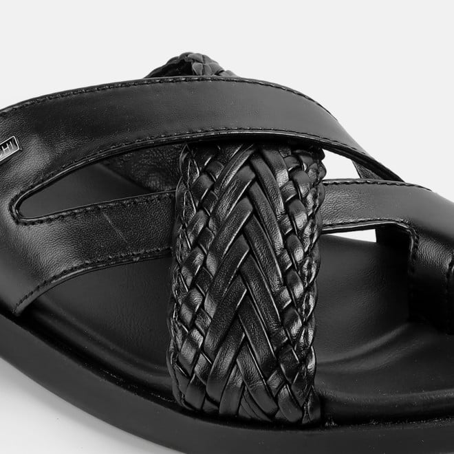 Mochi Men Black Casual Slippers (SKU: 16-1342-11-40)