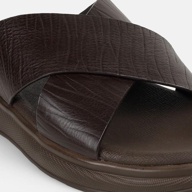 Mochi Men Brown Casual Slippers (SKU: 16-1343-12-40)