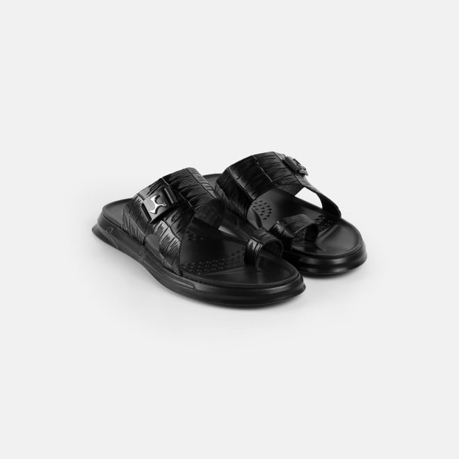 Mochi Men Black Casual Slippers (SKU: 16-1381-11-40)