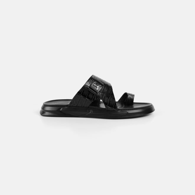 Mochi Men Black Casual Slippers (SKU: 16-1381-11-40)