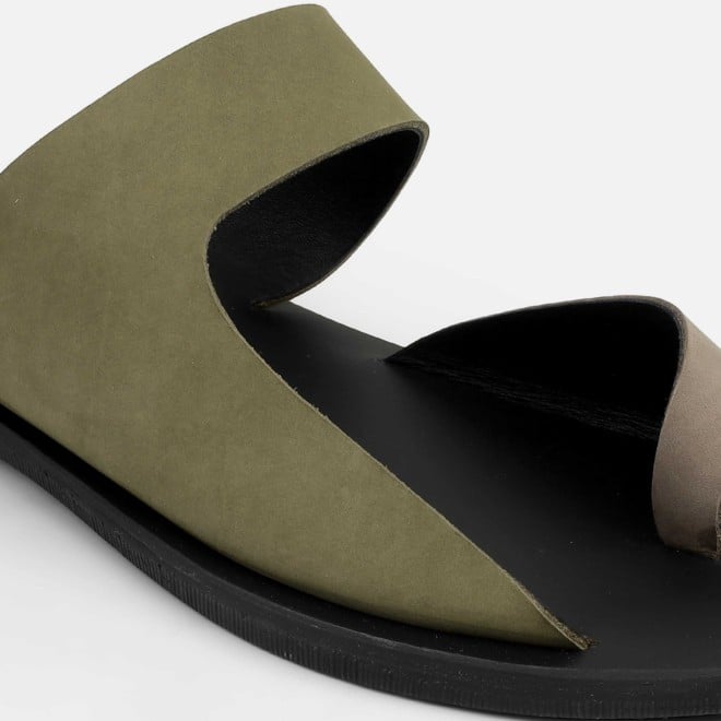 Mochi Men Olive Casual Slippers (SKU: 16-800130-49-39)