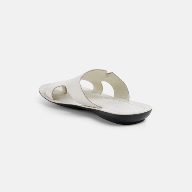 Mochi Men White Casual Slippers (SKU: 16-825-16-39)