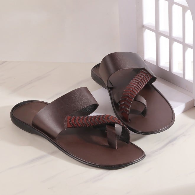 Mochi Men Brown Casual Slippers