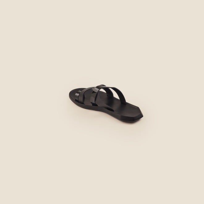 Mochi Men Black Casual Slippers (SKU: 16-870-11-40)