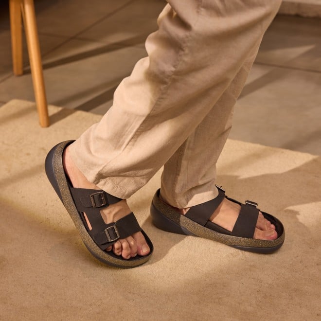 Mochi Men Black Casual Slip-Ons (SKU: 16-872-11-40)
