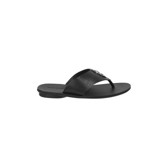 Mochi Men Black Casual Slippers (SKU: 16-884-11-40)